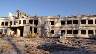 Trwa budowa zespołu szkolno-przedszkolnego w Podgórzynie [ZDJĘCIA] - 1