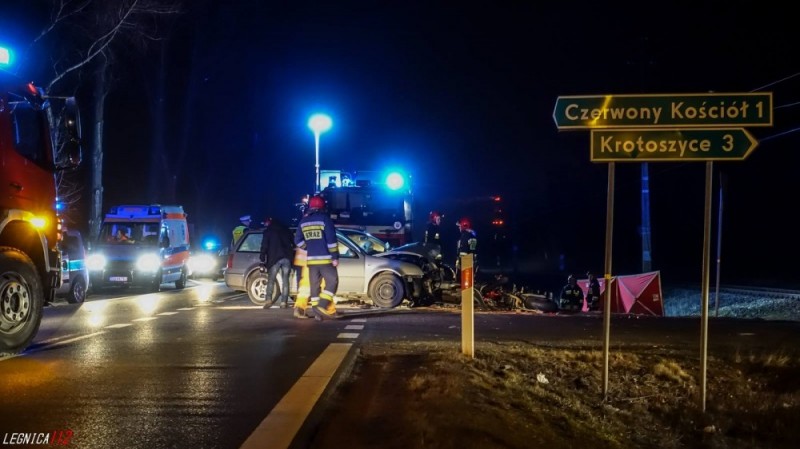 Śmiertelny wypadek na trasie Legnica - Złotoryja. Nie żyje motocyklista - Fot: Legnica 112