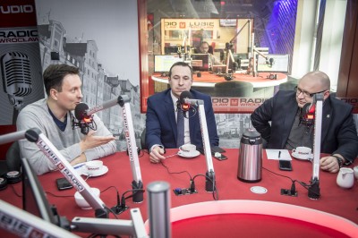 Debata polityczna: Pierwsza niedziela bez handlu [POSŁUCHAJ] - 1