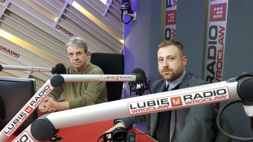 Dwie Racje: Dymisje w rządzie i zmiany w KGHM [POSŁUCHAJ] - fot. Przemek Gałecki