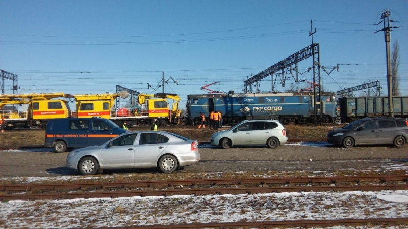 Legnica: Wykoleił się pociąg towarowy [FOTO] - fot. Andrzej Andrzejewski