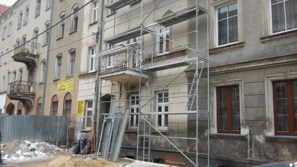 Remont legnickiego Zakaczawia - fot. Andrzej Andrzejewski