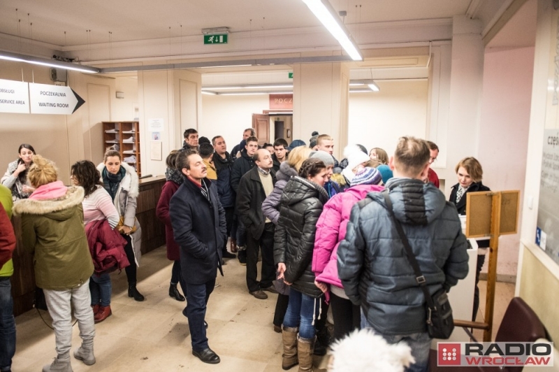 Będzie więcej okienek w  Wydziale Spraw Obywatelskich i Cudzoziemców - fot. Andrzej Owczarek