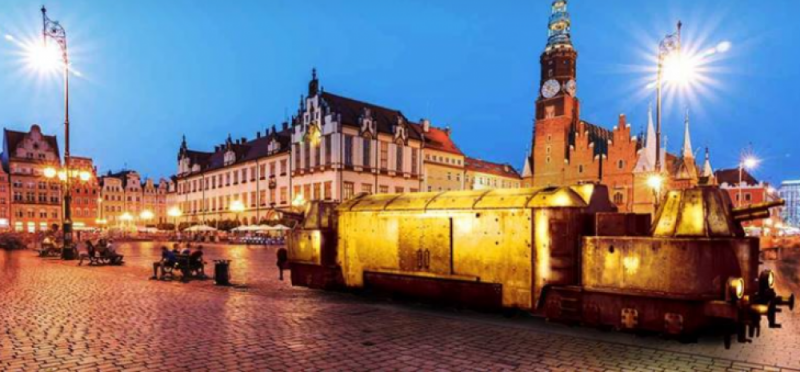 Złoty pociąg na...wrocławskich ulicach. Co o tym sądzicie? [SONDA] - FB Wrocławski Złoty Pociąg