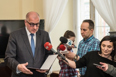 Profesor Ryszard Krasnodębski odznaczony medalem "Wrocław z wdzięcznością" - 6