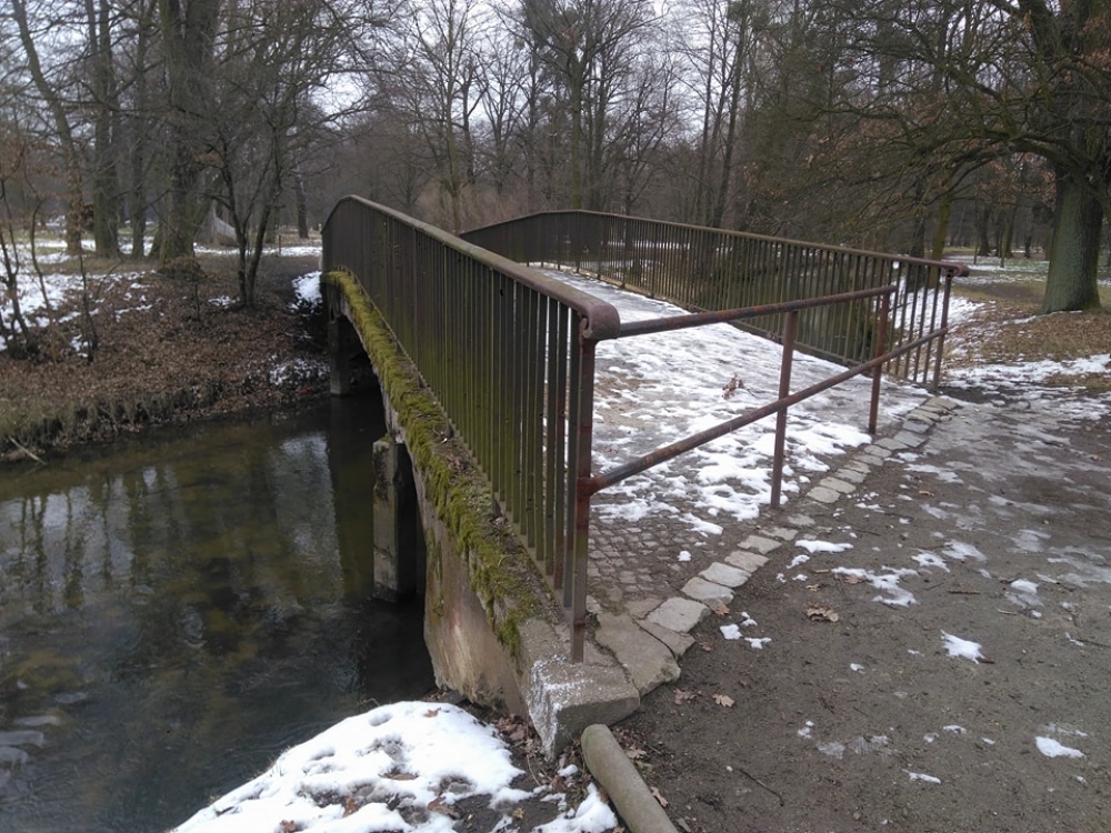 Wrocław: Kładka w Parku Wschodnim do rozbiórki - fot. Marta Koronowska