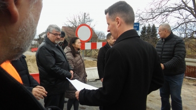 Zamknęli most do Lwówka Śląskiego. Jest reakcja DSDiK na naszą publikację - 1