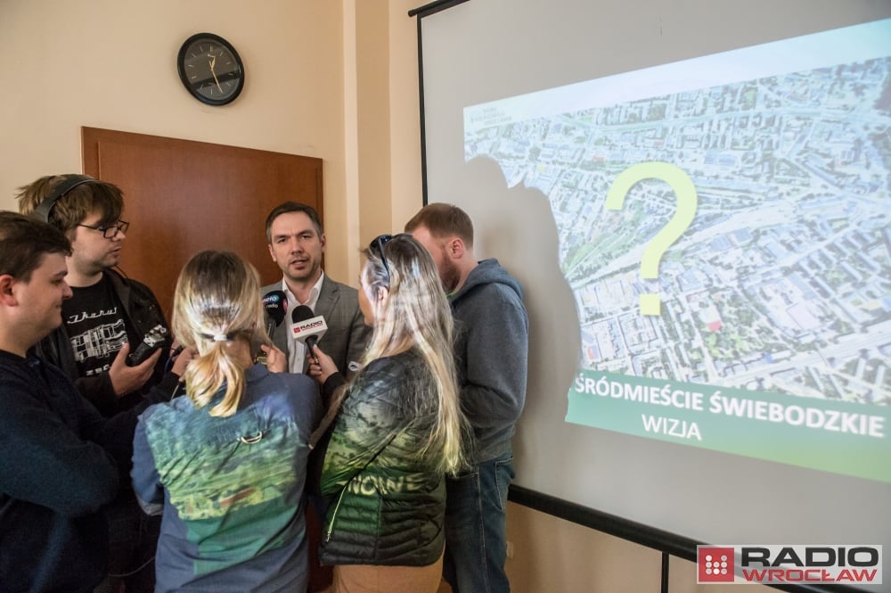 Likwidacja targowiska na Świebodzkim i połączenie Grabiszyna z Robotniczą - fot. Andrzej Owczarek/Radio Wrocław
