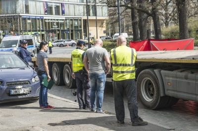 Tragiczny wypadek na placu Powstańców Śląskich [ZOBACZ] - 5