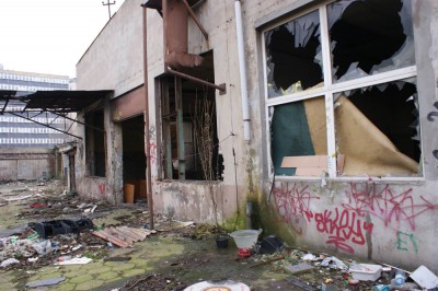 Dwa światy (Posłuchaj i Zobacz) - 0