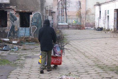 Dwa światy (Posłuchaj i Zobacz) - 5