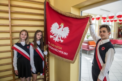 We Wrocławiu zaprezentowano sztandar na stulecie niepodległości - 6