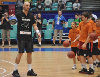 Gortat: zrobię wszystko, żeby koszykówka wróciła do Wrocławia (Posłuchaj) - 0