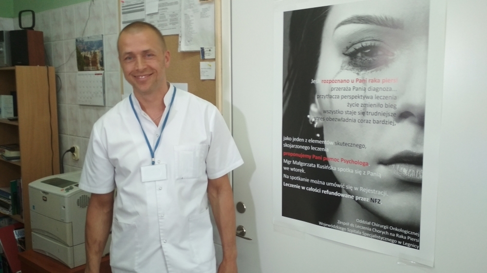 Legnica: W walce z rakiem piersi to już poziom światowy - fot. Andrzej Andrzejewski