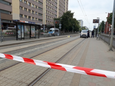 Tragedia na Grabiszyńskiej we Wrocławiu. Motorniczy śmiertelnie potrącił kobietę i jechał dalej
