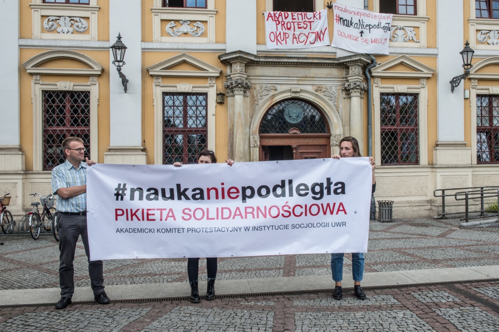 Strajk okupacyjny studentów ze zgodą rektora Uniwersytetu Wrocławskiego - (fot. Radio Wrocław)