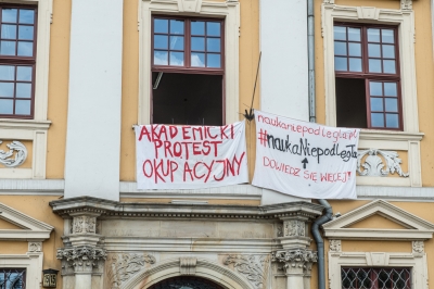 Strajk okupacyjny studentów ze zgodą rektora Uniwersytetu Wrocławskiego - 1