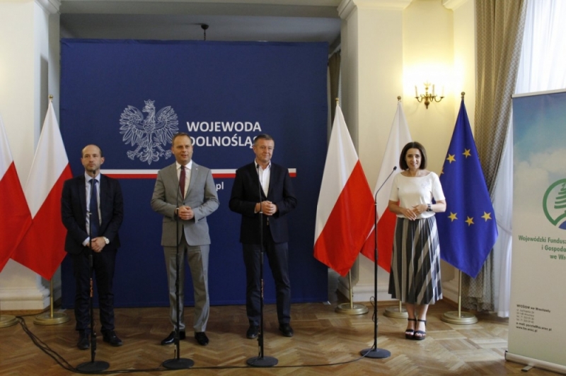 50 milionów złotych dla 29 dolnośląskich gmin zagrożonych suszą -