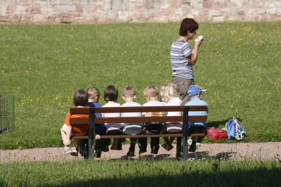 Wrocławskie przedszkole wywiesiły listy przyjętych. Urzędnicy mówią: Zostało mnóstwo wolnych miejsc, zdenerwowani rodzice pytają: Gdzie te miejsca?!