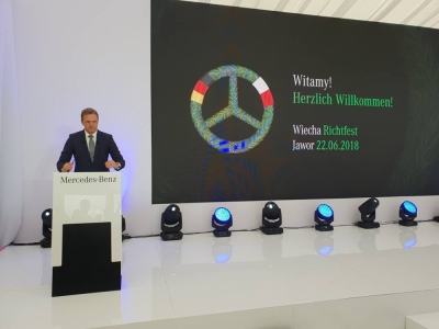 Mercedes zatrudni minimum tysiąc osób w swojej fabryce w Jaworze