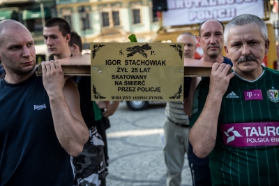 Policjanci przed sądem. Odpowiadają w sprawie śmierci Igora Stachowiaka - 0