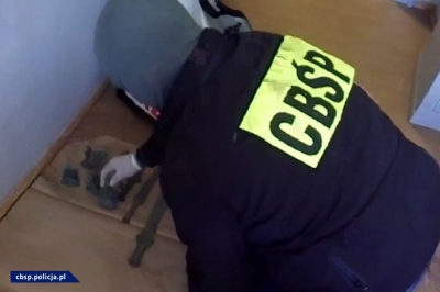 CBŚP zatrzymało grupę, która tworzyła falsyfikaty zabytków [FOTO] - 18