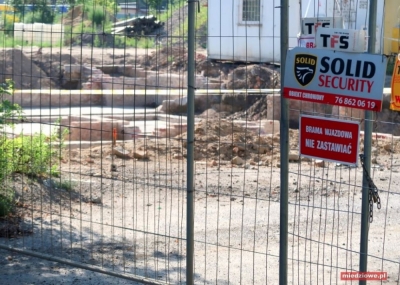 Głog&oacute;w: Ewakuowano kilkaset os&oacute;b z powodu 200-kilogramowej bomby
