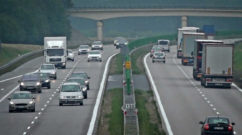 Za jazdę po A4 posypią się mandaty? Odcinkowy pomiar prędkości już w sierpniu -