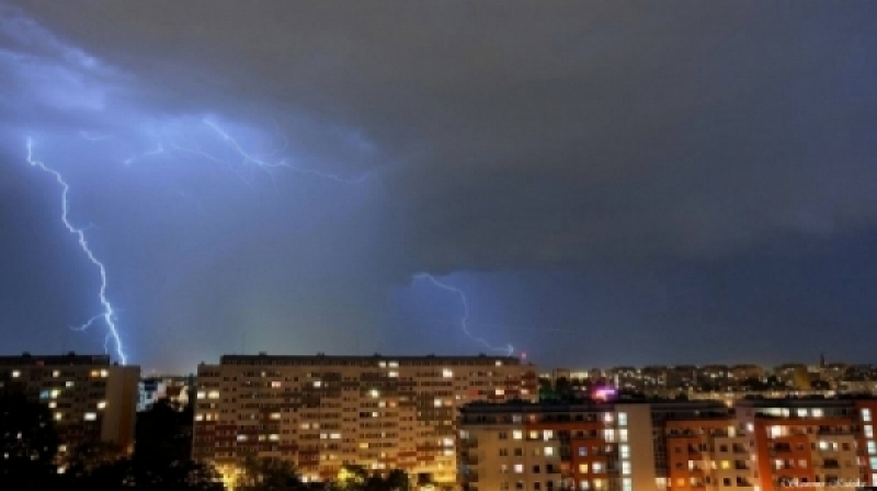 Ostrzeżenie meteo: Możliwe burze z gradem - fot. archiwum.radiowroclaw.pl