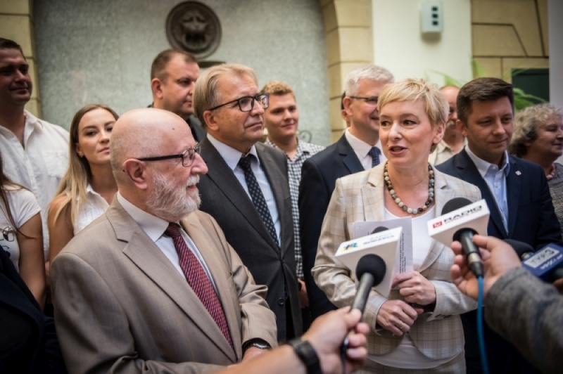 Piątka dla Dolnego Śląska. PiS prezentuje program - (fot. Andrzej Owczarek)