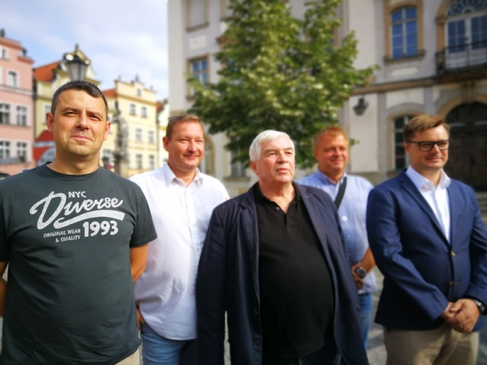 Komitet wyborczy Razem dla Regionu w Jeleniej Górze - (fot. Radio Wrocław)