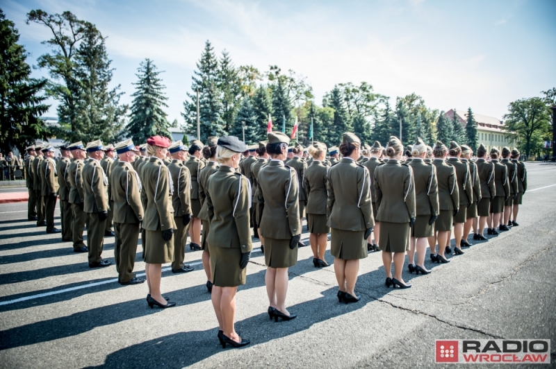 215 absolwentów AWL pasowanych na pierwszy stopień oficerski - fot. Andrzej Owczarek