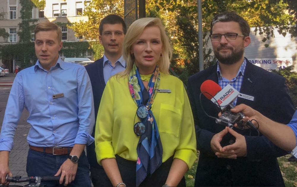 Katarzyna Obara-Kowalska za „empatią komunikacyjną” - (fot. Radio Wrocław)