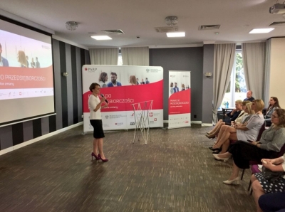 Jadwiga Emilewicz z wizytą u legnickich inwestor&oacute;w