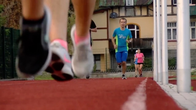 Jelenia Góra: 100 kilometrów biegiem na 100-lecie niepodległości  - 
