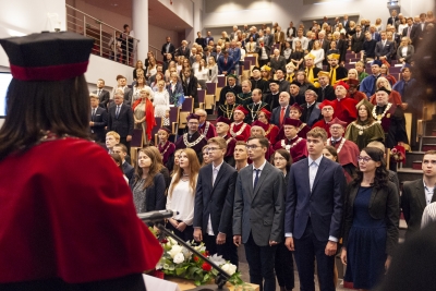 Ponad 14 tysięcy studentów zainaugurowało rok akademicki na UE - 4