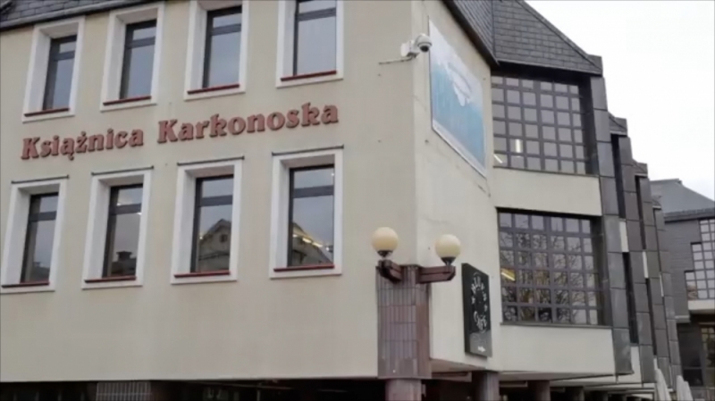 Ponad trzy tysiące dokumentów o kulturze trafi do Jeleniogórskiej Biblioteki Cyfrowej - Fot: G. Stefanowicz