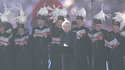 ZAŚPIEWALIŚMY DLA NIEPODLEGŁEJ! [ODSZUKAJCIE SIĘ NA NASZYM FILMIE I ZDJĘCIACH. UJĘCIA Z DRONA] - 46