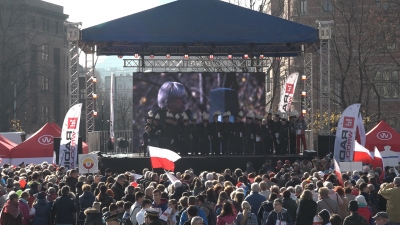 ZAŚPIEWALIŚMY DLA NIEPODLEGŁEJ! [ODSZUKAJCIE SIĘ NA NASZYM FILMIE I ZDJĘCIACH. UJĘCIA Z DRONA] - 48