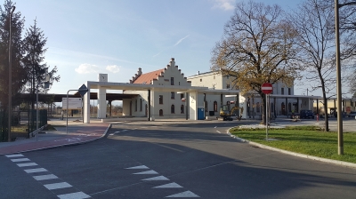 Okolice dworca kolejowego w Dzierżoniowie zmieniły się nie do poznania - 1