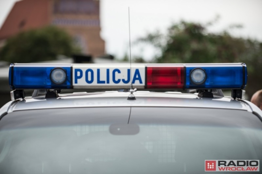 Wrocław: Podczas próby zatrzymania mężczyzna potrącił autem policjanta - Fot: archiwum radiowroclaw.pl