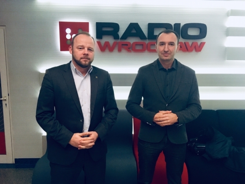 Dwie Racje: Realizacja umowy koalicyjnej, przyszłość prezesa KD i zmiany w Śląsku Wrocław - (fot. Radio Wrocław)