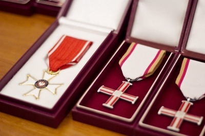 Członkowie solidarnościowej opozycji nagrodzeni za postawę w czasie stanu wojennego