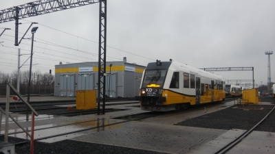 Związkowcy Kolei Dolnośląskich protestują. Na razie tylko na piśmie
