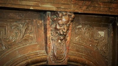 Łazienka w szafie, unikatowe drewniane mozaiki i niezwykła sala Zofii. Tajemnice XIII-wiecznego Zamku w Oleśnicy [ZOBACZ] - 5