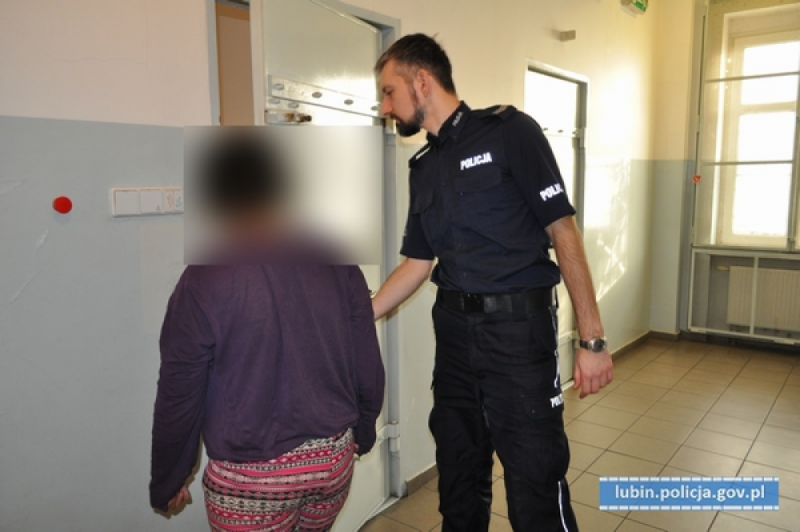 Okradała starszych ludzi. Raz ruszyło ją sumienie i wrzuciła list z przeprosinami  - fot. policja
