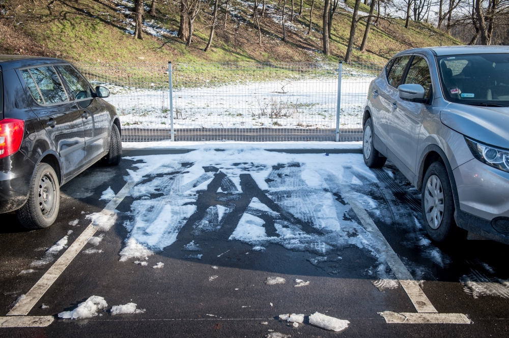 Będą kary za nieodśnieżone parkingi Park & Ride we Wrocławiu - fot. Andrzej Owczarek