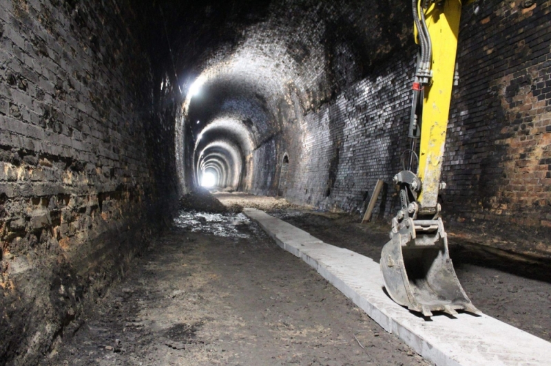 Najdłuższy tunel kolejowy nieprzejezdny co najmniej do czerwca - Fot. Linia kolejowa nr 286 - Facebook
