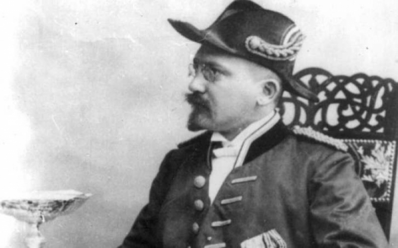 W Jeleniej Górze została otwarta wystawa upamiętniająca Emila Krebsa - fot. Wikipedia