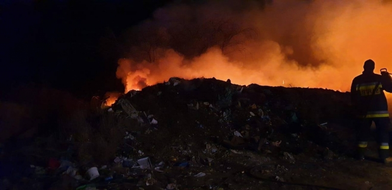 Lubin: Pożar składowiska odpadów - Fot. 112 Polkowice
